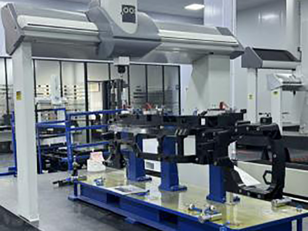 ?？怂箍等鴺?biāo)檢測(cè)汽車安裝燈支架